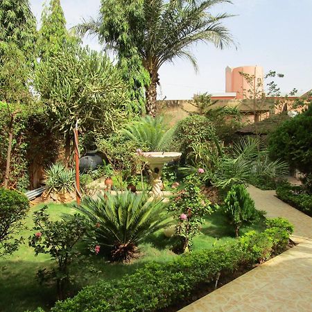 Residence Diane Ouagadougou Exterior foto